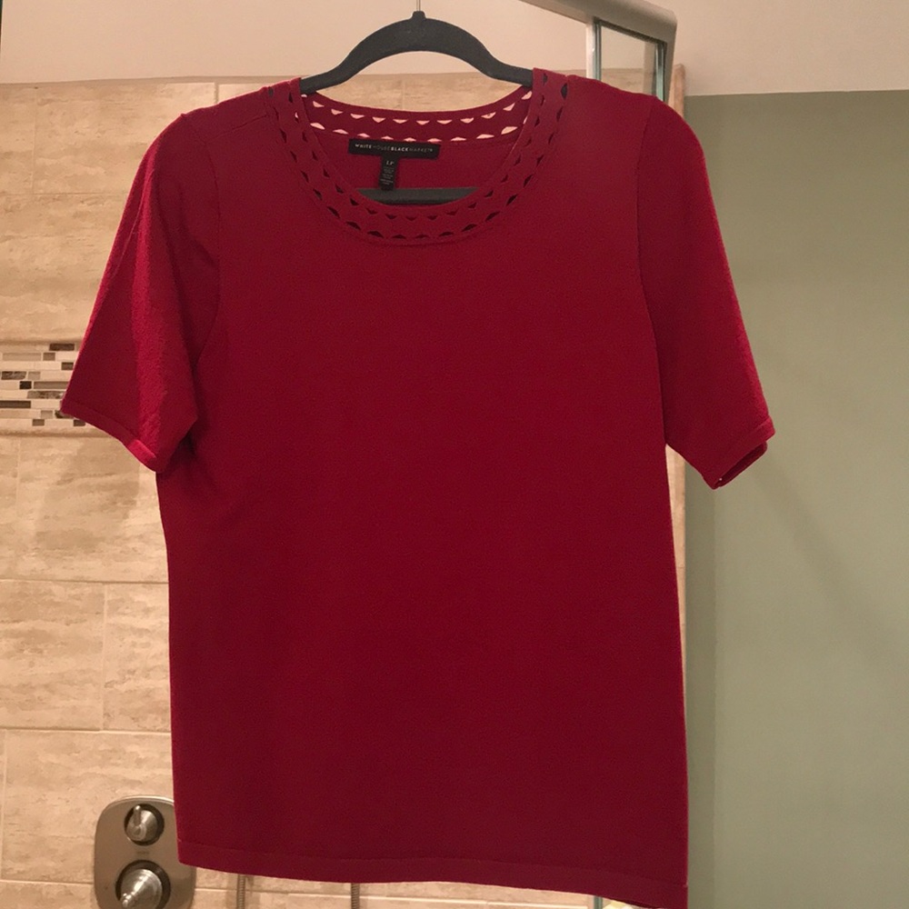 Maroon short sleeve work top